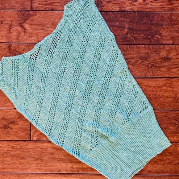 🚨2 for $40🚨Bebe Knitted Sweater - Picture 5 of 7